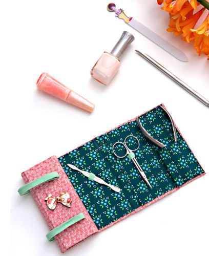 O kit manicure para dia das mães é ótima opção de presente, bonito e barato (Foto: Divulgação) 