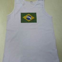 Como Personalizar uma Camisa do Brasil