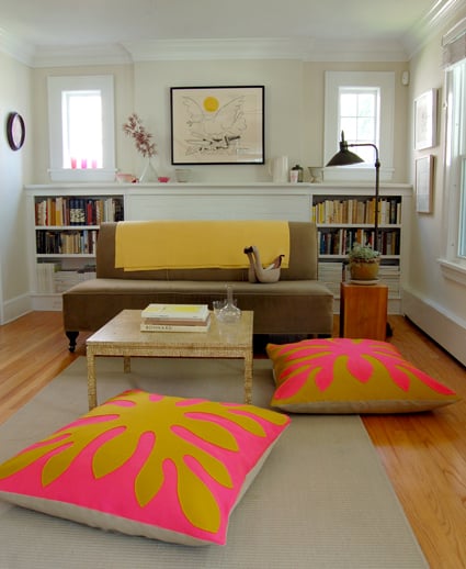 Decorar almofadas com feltro pode renovar o décor de seu ambiente (Foto: purlbee.com) 
