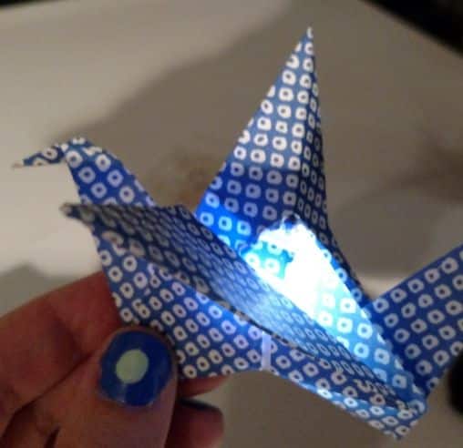Origami com LED é divertido e fofo (Foto: popcraftart.com)