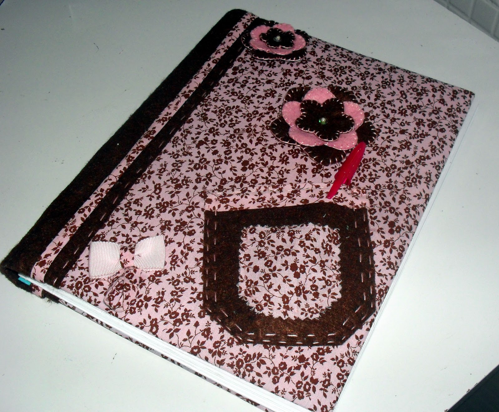 capa de caderno personalizada (BêJu) - Como Fazer Artesanatos