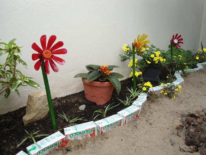 como fazer flores recicladas 