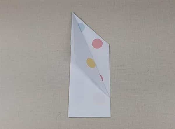 como fazer aviãozinho de papel