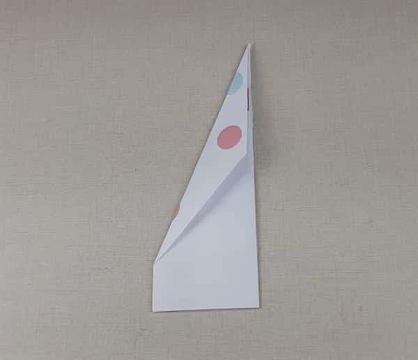 avião de papel fácil