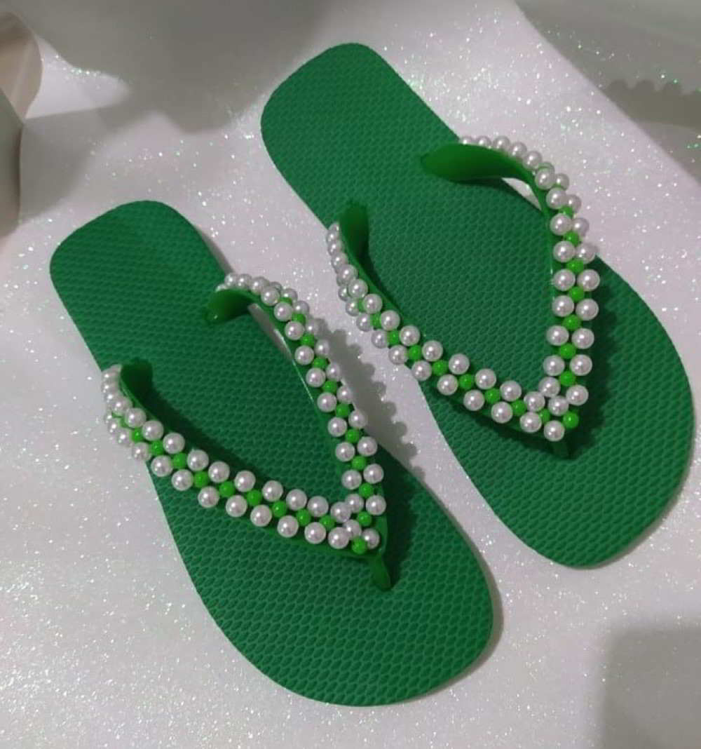 sandalia verde simples