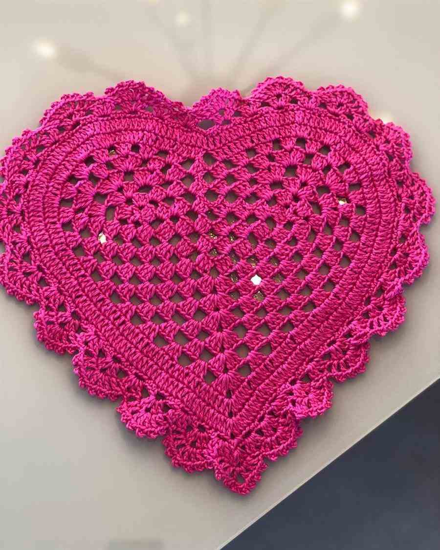 coração rosa de croche