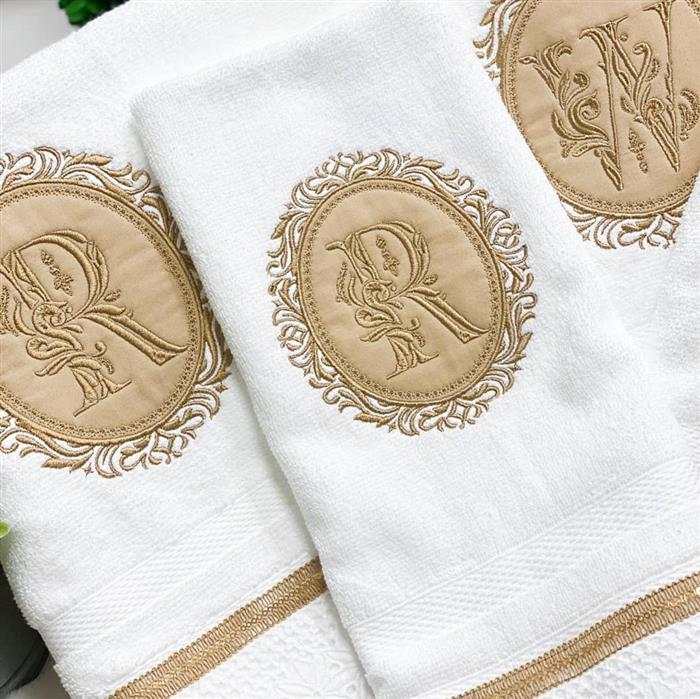 toalhas bordadas com nome para casamento