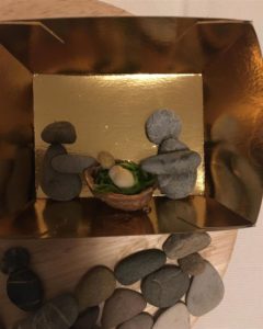 como fazer presepio gruta