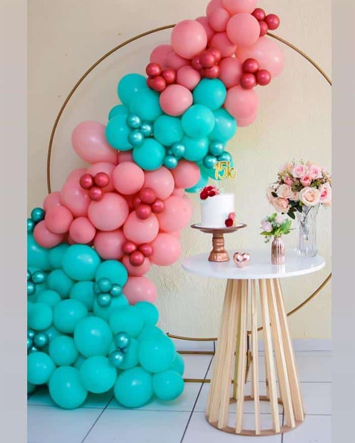 decoração de 15 anos com baloes