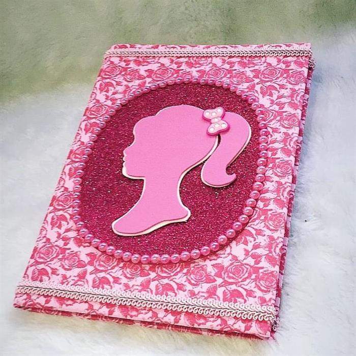capa de caderno rosa
