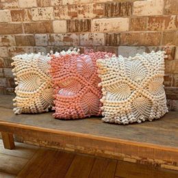 Capa de almofada de crochê: 47 Modelos lindos para decorar