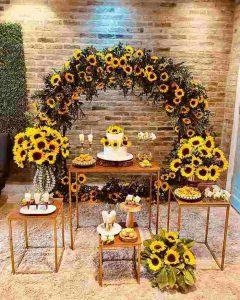 decoração de girassol simples casamento