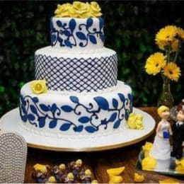 mesa decorada azul e amarelomesa decorada azul e amarelo