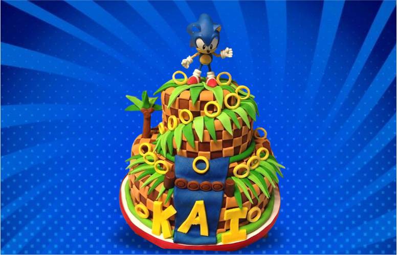 Bolos e Docinhos para Uberlândia e Região: Bolo com cobertura de chantili  com decoração topper dos personagens do jogo Sonic