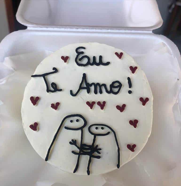 bento cake romântico