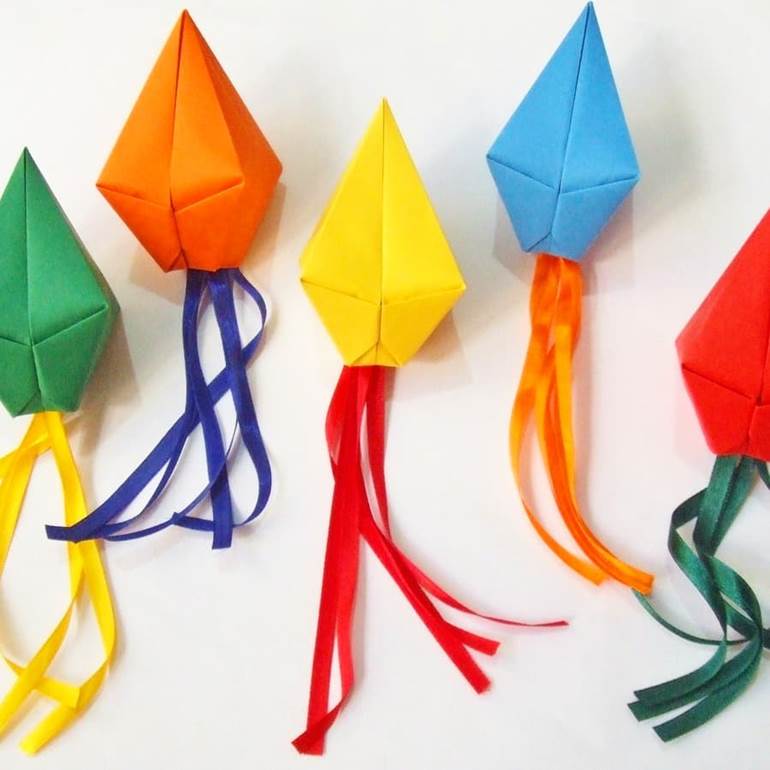 Balões variados de origami