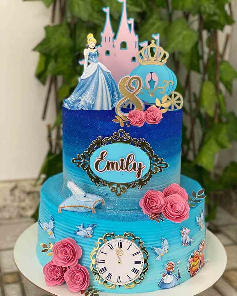 Inspirações de bolo princesas mais de 90 idéias para você  Bolo princesa,  Bolos de aniversário cinderela, Bolo de aniversário da princesa