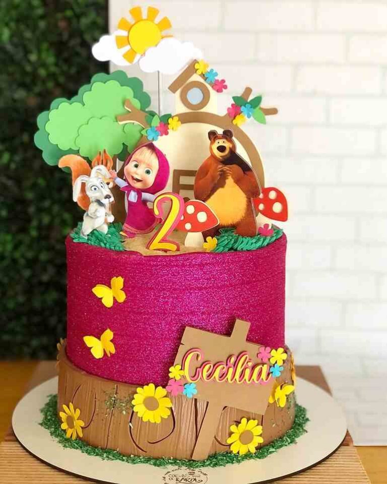Bolo da Masha e o Urso: 60 modelos dessa dupla super divertida