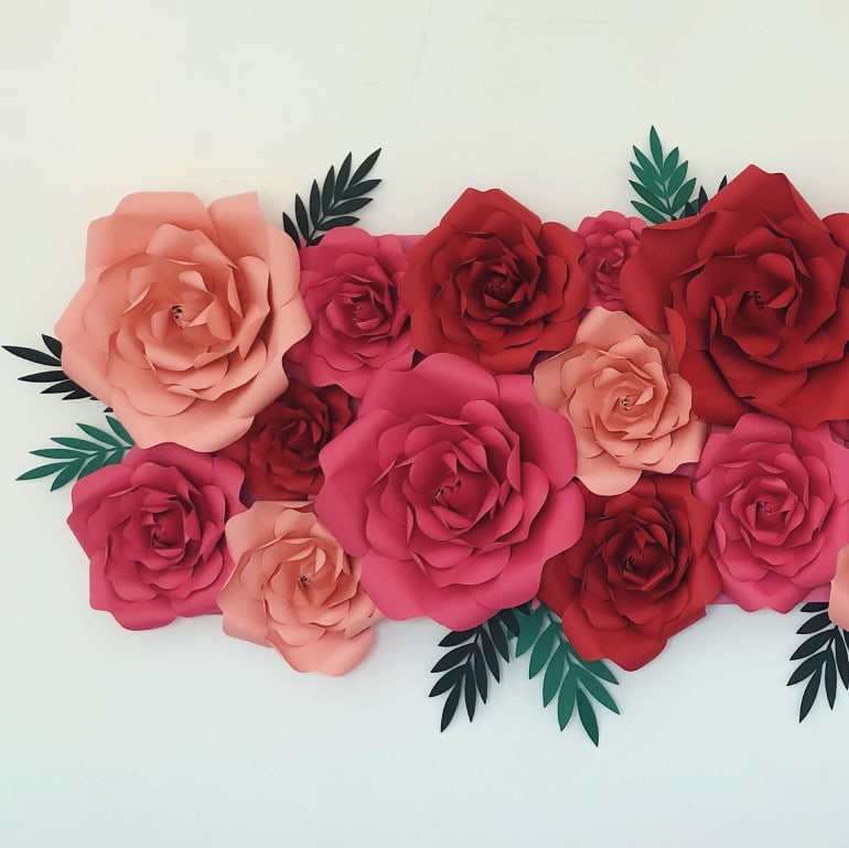painel decorativo com rosas gigantes